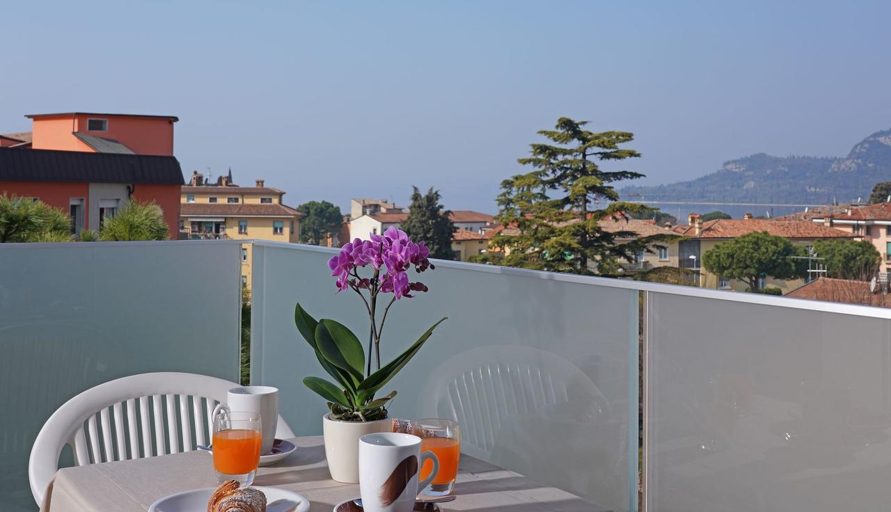 Hotel La Perla - Bike Hotel Гарда Экстерьер фото