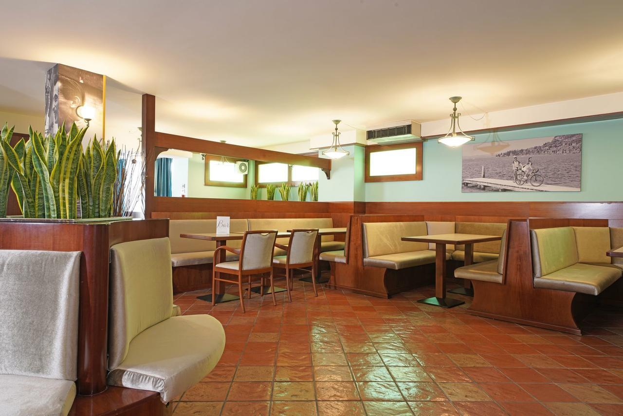 Hotel La Perla - Bike Hotel Гарда Экстерьер фото