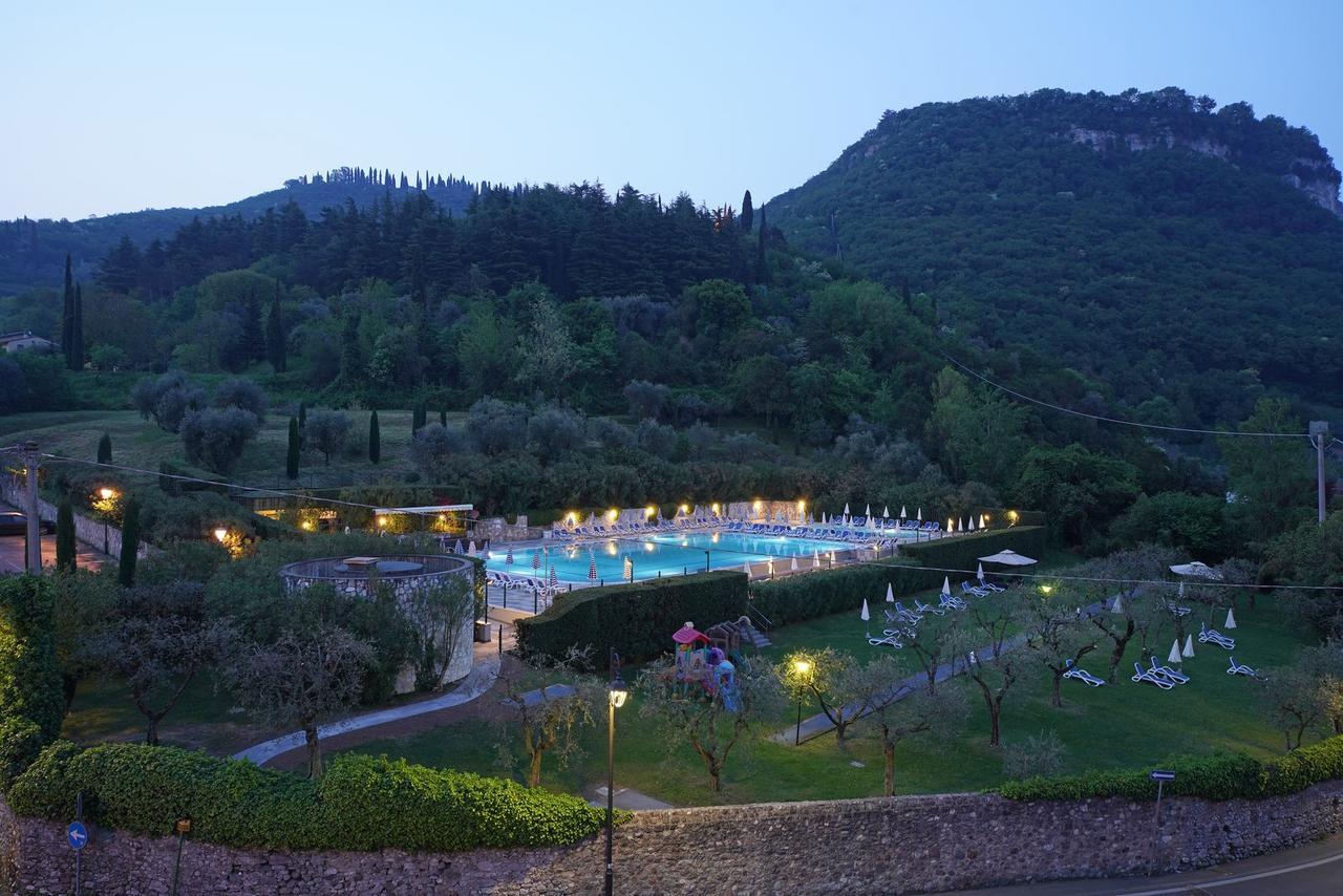 Hotel La Perla - Bike Hotel Гарда Экстерьер фото