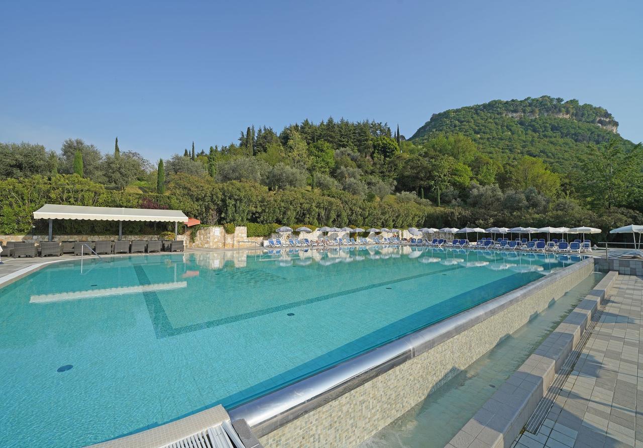 Hotel La Perla - Bike Hotel Гарда Экстерьер фото